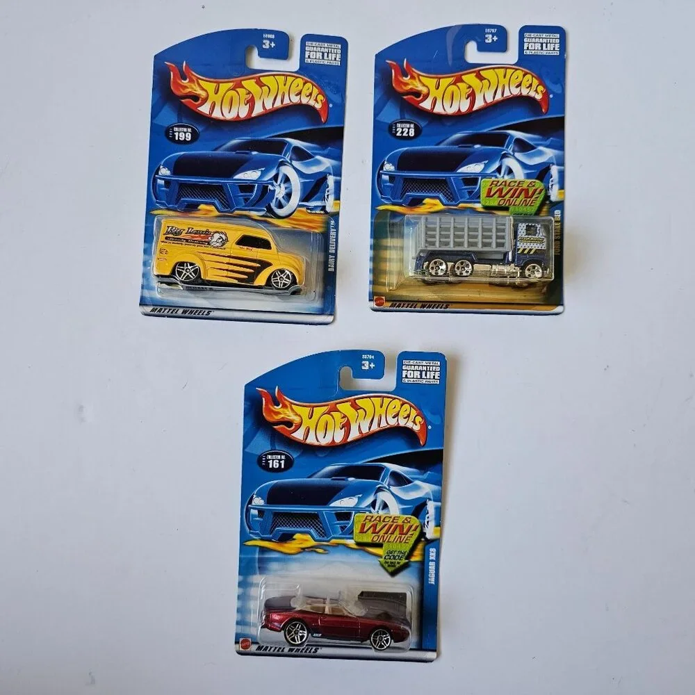 Hot Wheels Toy Car Lot of 12 2001 Ford Roadster Baja Bug Hippie Mobiles